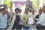 पहितीपुर, औरंगनगर में भारतीय जनता पार्टी का 44 वां स्थापना दिवस पार्टी के कार्यकर्ताओं एवं नेताओं ने घरों पर झंडा फहराते हुए धूमधाम से मनाया