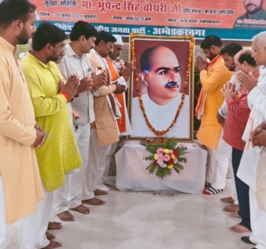 डा० श्यामा प्रसाद मुखर्जी ने अपना जीवन देश की एकता और अखंडता के लिए समर्पित किया- मिथलेश त्रिपाठी 