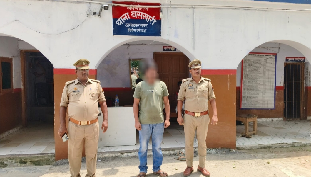 पत्नी की हत्या के जुर्म में पुलिस ने पति को किया गिरफ्तार 