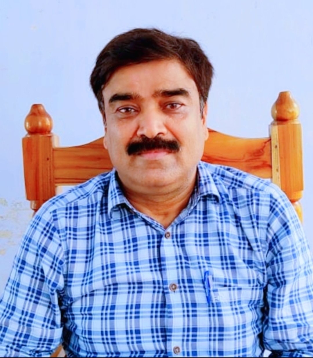 डायट प्राचार्य मनोज गिरि को, बस्ती का उप शिक्षा निदेशक का मिला अतिरिक्त प्रभार
