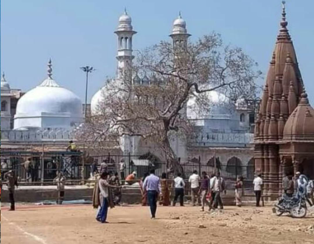 ज्ञानवापी मंदिर है या मस्जिद ? दूसरी शताब्दी से अब तक की कहानी
