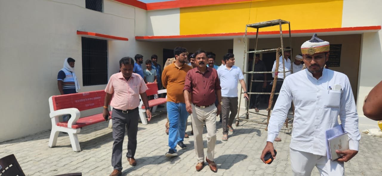 महामहिम राज्यपाल के जनपद भ्रमण कार्यक्रम का जिलाधिकारी ने किया निरीक्षण,दिए आवश्यक निर्देश 