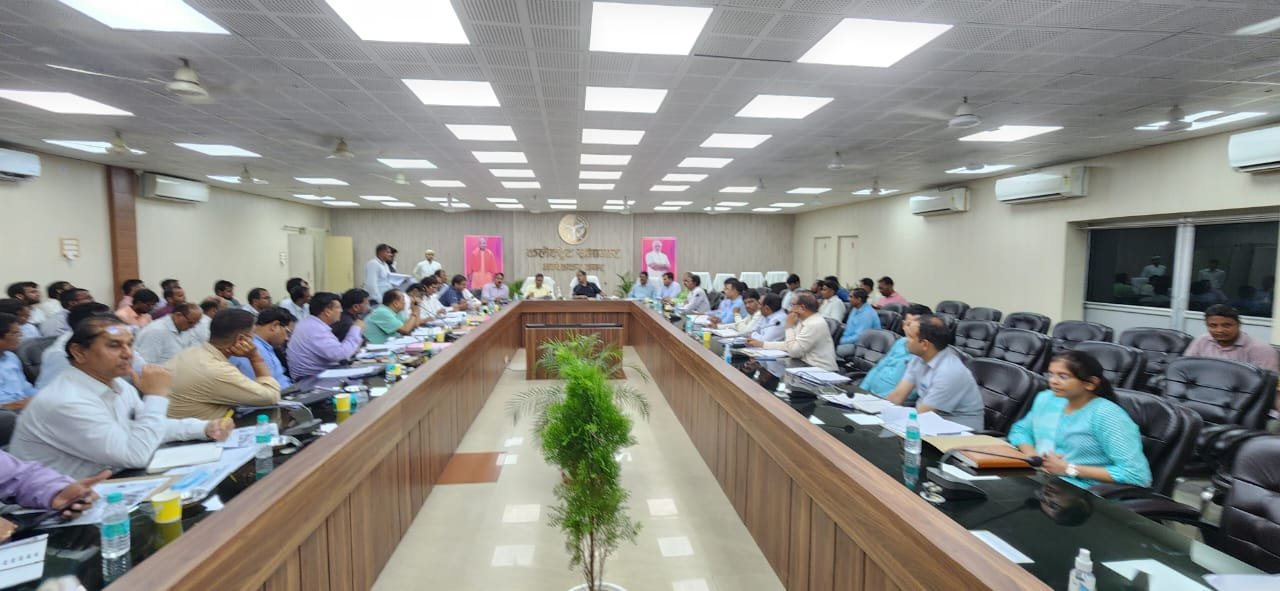 जल जीवन मिशन में रामनगर,भियांव,बसखारी में 75% से कम कार्य होने पर जिलाधिकारी ने नाराजगी जताई