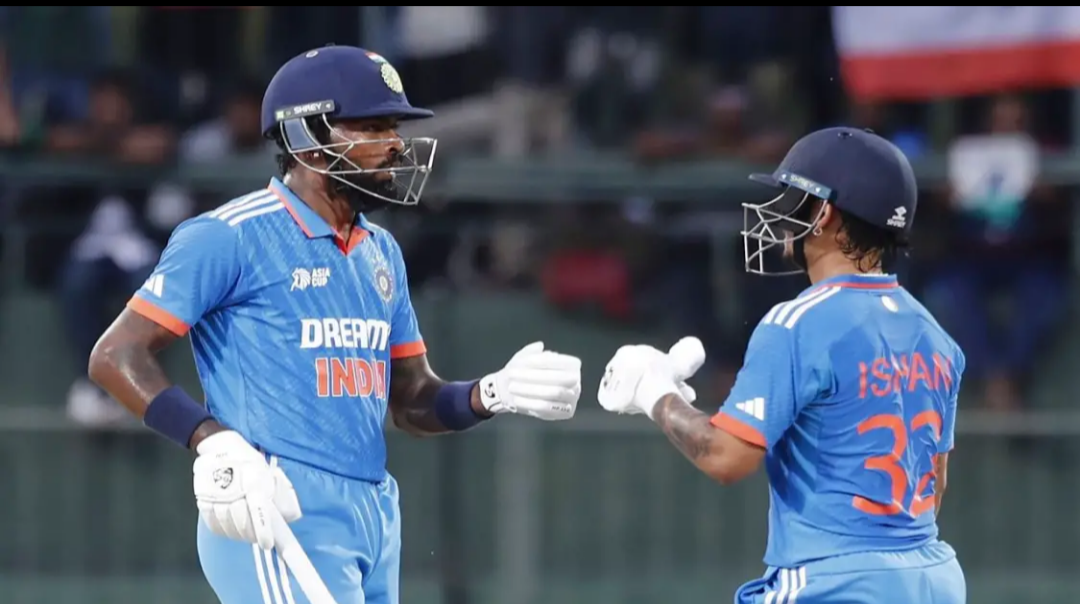 India vs Pakistan: पाकिस्तानी गेंदबाजों की पिटाई के दौरान स्टेडियम में गूंजा राम सिया राम