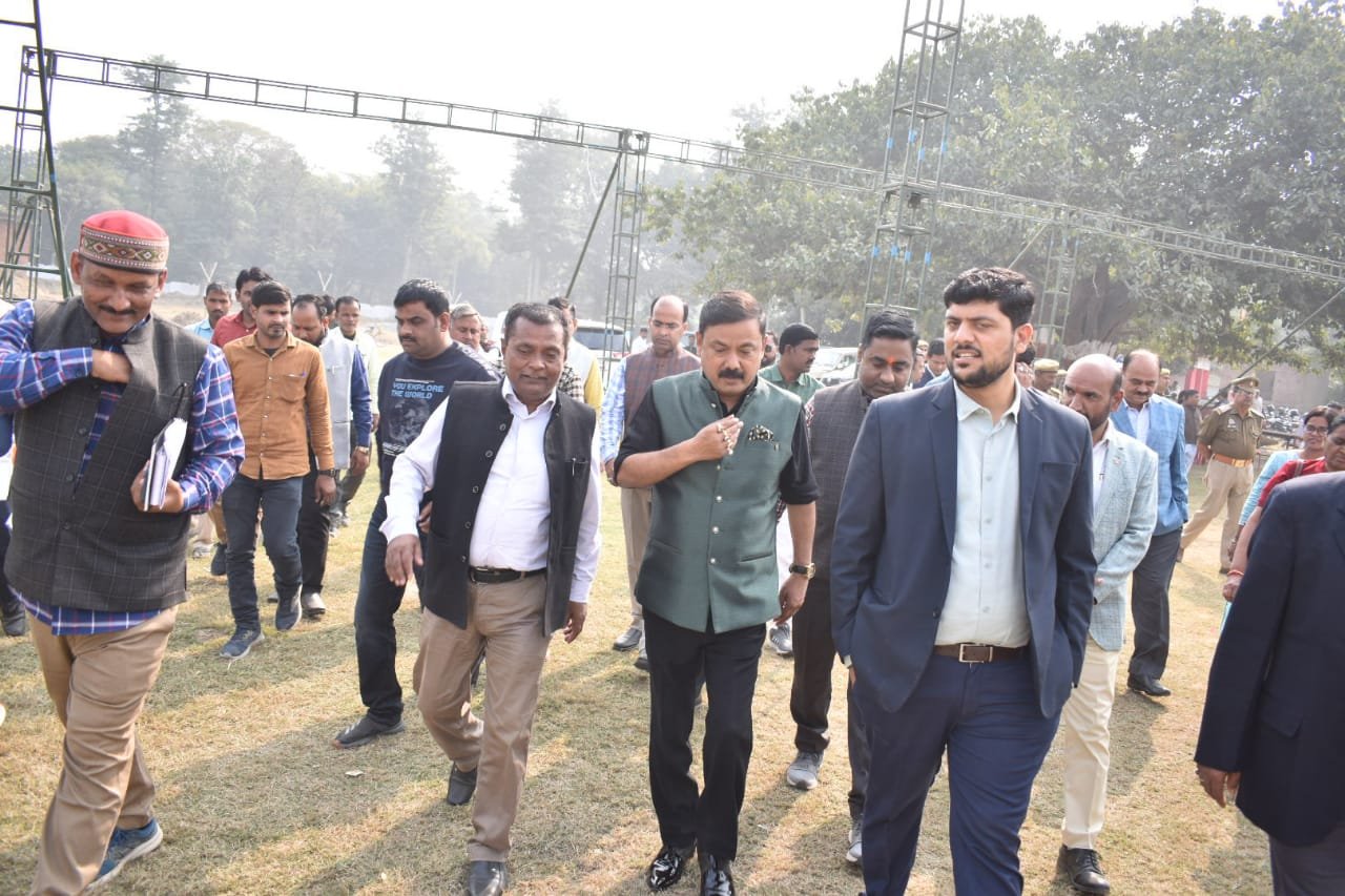 पौराणिक स्थल श्रवण क्षेत्र धाम में दीपोत्सव कार्यक्रम की तैयारियां हुई पूर्ण, जिलाधिकारी ने की समीक्षा