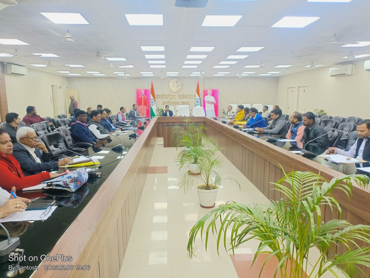 उपजिला निर्वाचन अधिकारी डॉ० सदानंद गुप्ता ने छूटे हुए मतदाताओं के संबंध में बैठक आयोजित हुई