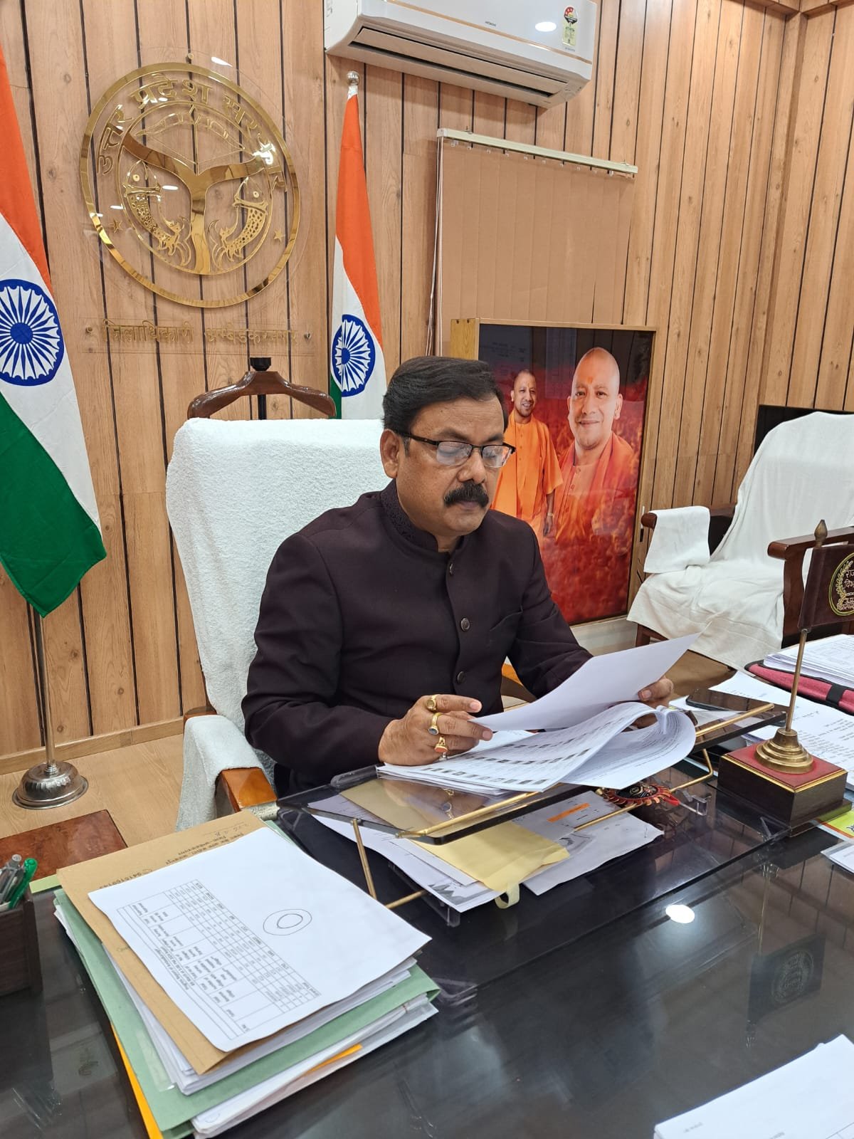 9 व 10 मार्च को प्रत्येक मतदान बूथों पर बी0एल0ओ0 द्वारा पढ़कर सुनायें जायेंगे मतदाता सूची में दर्ज नाम
