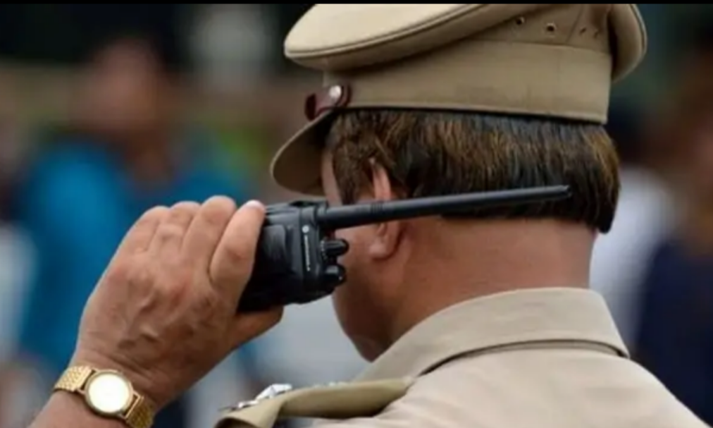 क्या आपको भी आया पुलिस का फोन कॉल? टेंशन बाद में लेना, पहले अलर्ट हो जाओ