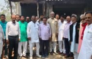 प्रधान संघ के सदस्यों नें पीड़ित परिवार को एक लाख चौदह हजार रुपए की दिया मदद