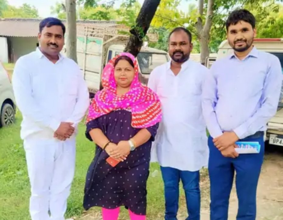 जिला पंचायत सदस्य कटेहरी प्रथम से बसपा ने मारी बाजी 