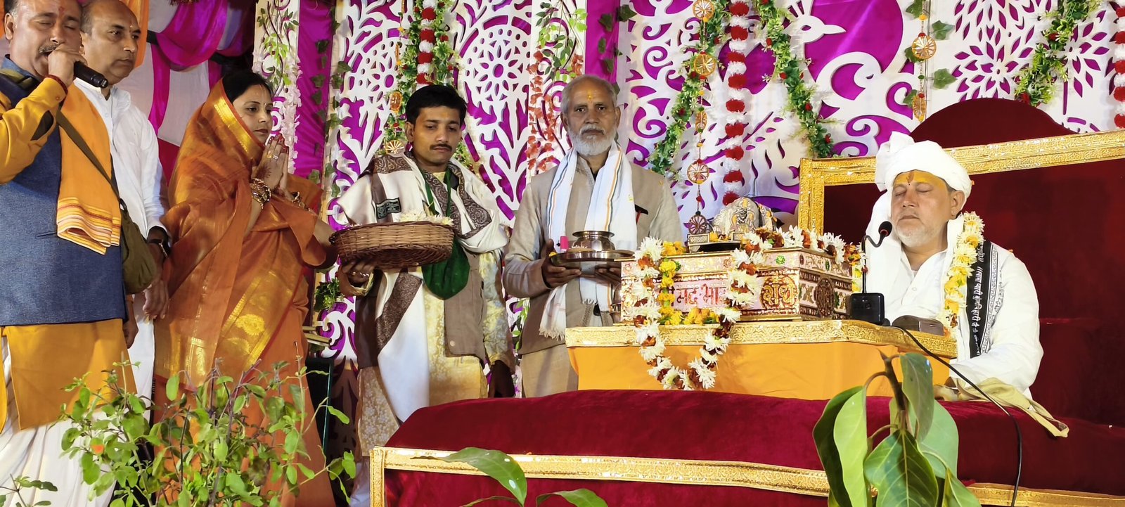 श्रीमद् भागवत कथा सुनने से अज्ञानता दूर होता हैं-अखिल दास महाराज