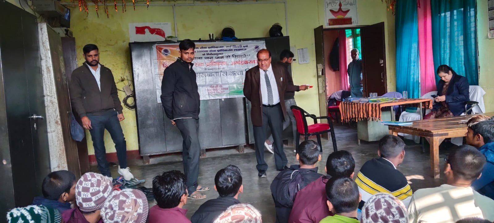 बाल सेवा योजना विषयों पर विधिक साक्षरता शिविर का हुआ आयोजन