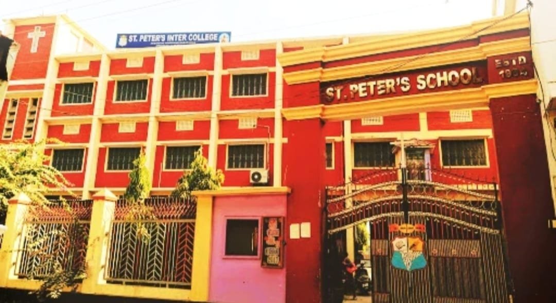 स्कूल में हुई चाकूबाजी में एक छात्र घायल, मुकदमा दर्ज