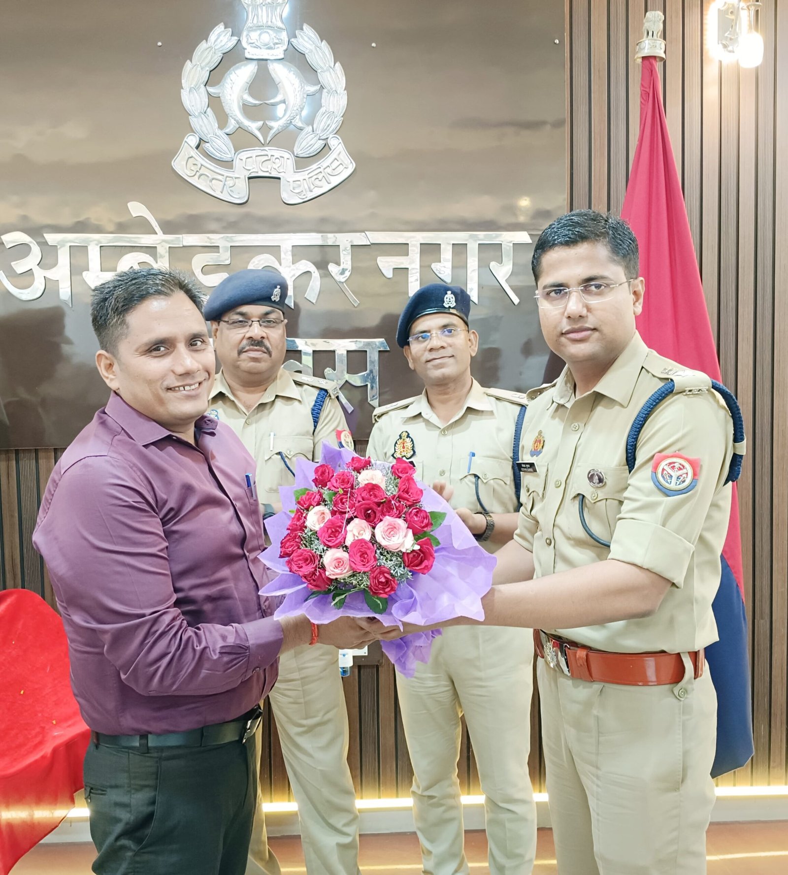 क्षेत्राधिकारी नगर देवेन्द्र कुमार का हुआ स्थानान्तरण, एसपी ने किया विदाई समारोह