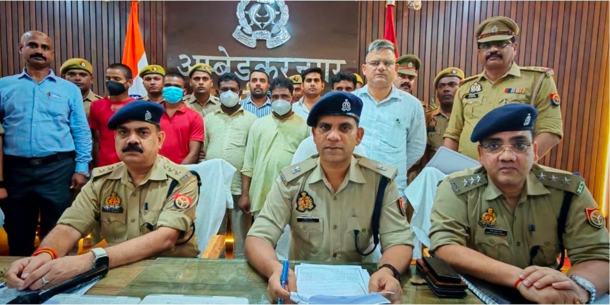 ज़िले में सक्रिय गैंग पर पुलिस का शिकंजा, 5 अभियुक्त गिरफ्तार