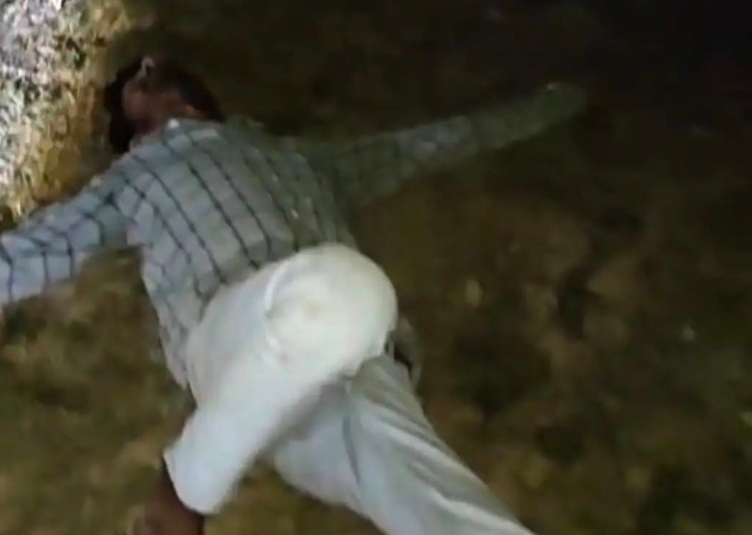 मुठभेड़ के दौरान पशु तस्कर के पैर में लगी गोली, दो फरार