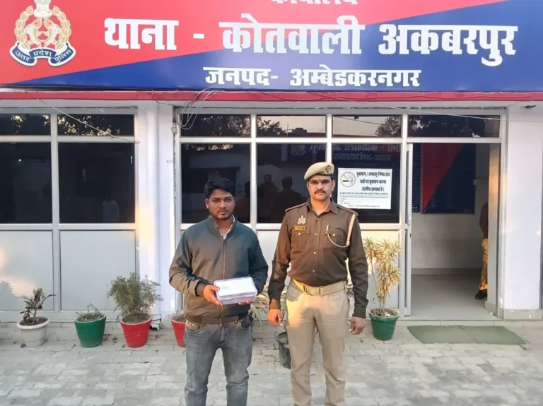 पुलिस ने अवैध असलहे के साथ युवक को किया गिरफ्तार,वाहन किया सीज