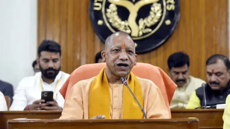 शिक्षामित्र-अनुदेशक और आंगनवाड़ी-आशा कार्यकर्ताओं के मानदेय बढ़ाने की घोषणा