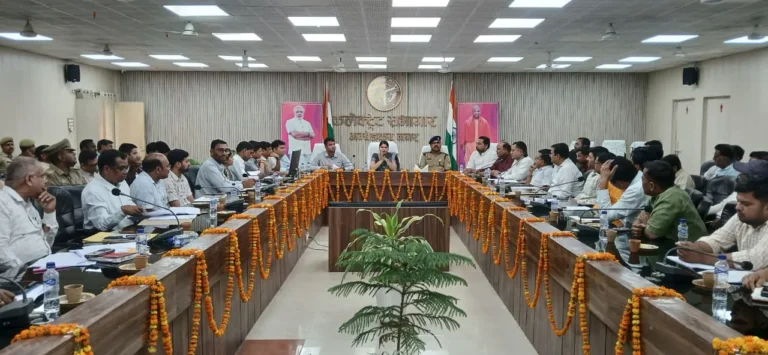 3 मई को होने वाली नीट परीक्षा हेतु तैयारियां पूरी, नियमों के उल्लंघन पर होगी कड़ी कार्रवाई–जिलाधिकारी