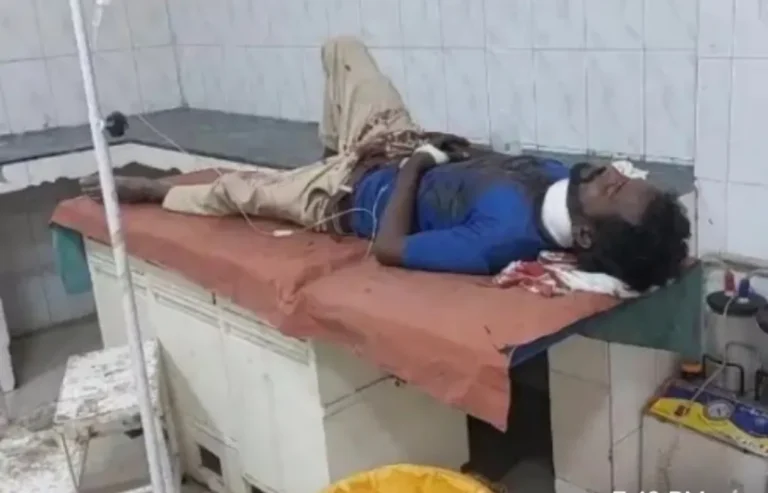 अंबेडकरनगर: नशें की हालत में युवक ने गला काटकर आत्महत्या का किया प्रयास, हालत गंभीर