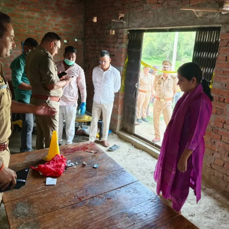 संदिग्ध परिस्थितियों में मिला शव,एसपी ने घटनास्थल का किया निरीक्षण