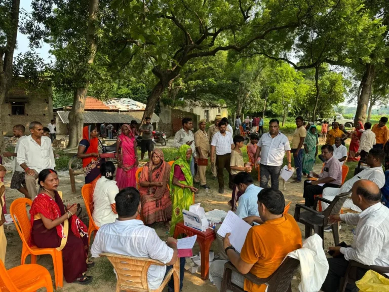 जापानी इंसेफेलाइटिस एवं डेंगू के मामलों में जिला प्रशासन की त्वरित कार्रवाई, चलाया गया विशेष सफाई एवं दवा छिड़काव अभियान