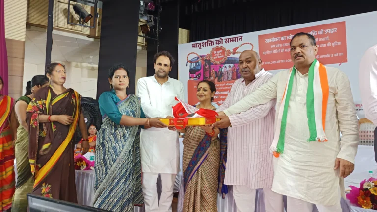 रक्षाबंधन पर योगी सरकार का मातृशक्ति को बड़ा उपहार, 27 से 29 अगस्त तक बहनों को निशुल्क बस यात्रा