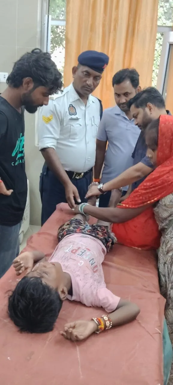 सड़क दुर्घटना में घायल बालक को तत्काल मिला उपचार