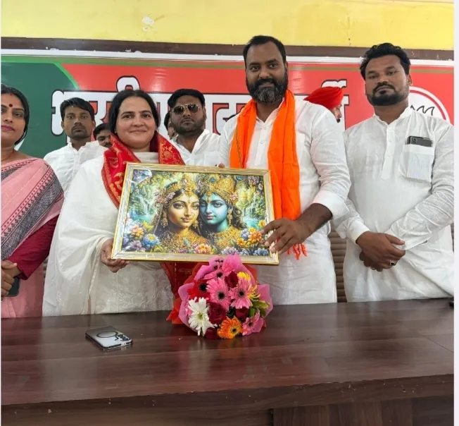 प्रदेश सरकार सभी वर्गों के विकास व कल्याण के लिए कार्य कर रही है- नेहा खान