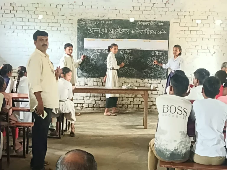 सेवा संकल्प अभियान’ में विद्यार्थियों ने दिया विकसित भारत-2047 का संदेश