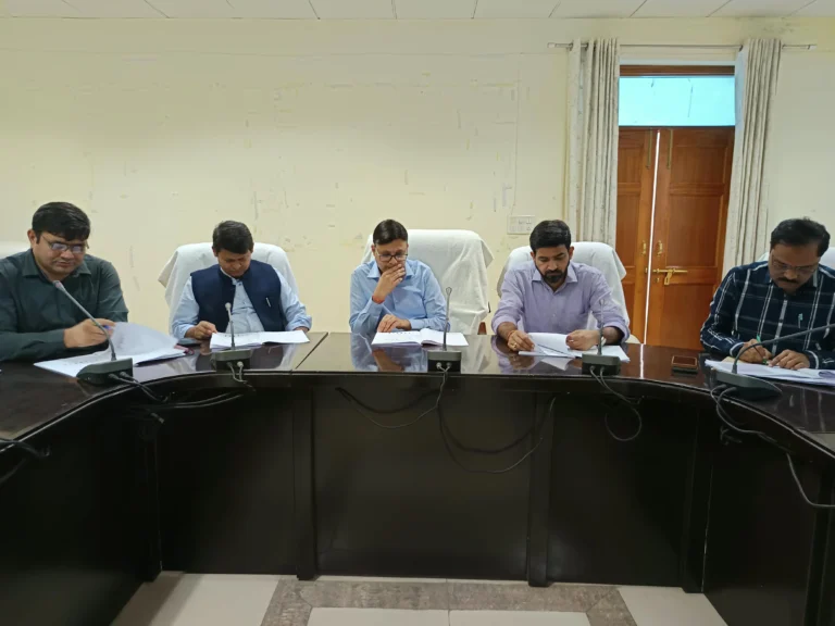 आकांक्षी विकास खंडों में शासन द्वारा नामित नोडल अधिकारियों ने किया स्थलीय निरीक्षण