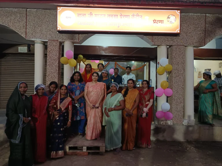मॉडल प्रेरणा कैंटीन का कलेक्ट्रेट परिसर में हुआ शुभारंभ