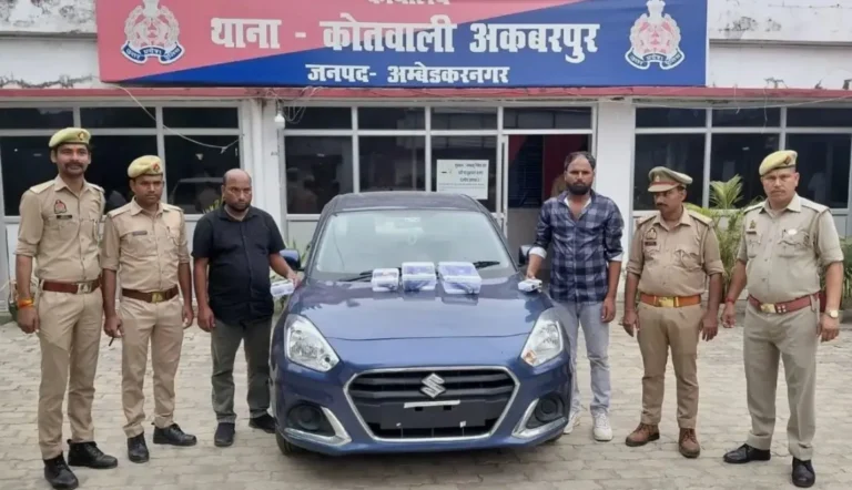 12 स्टील की पत्तियां, 4 ATM कार्ड, औजार, नकदी व स्विफ्ट डिजायर कार सहित युवक गिरफ्तार